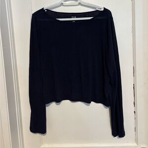 GAP Women's Size Large Tall Navy Blue Linen-Blend Boatneck Long Sleeve Crop Top